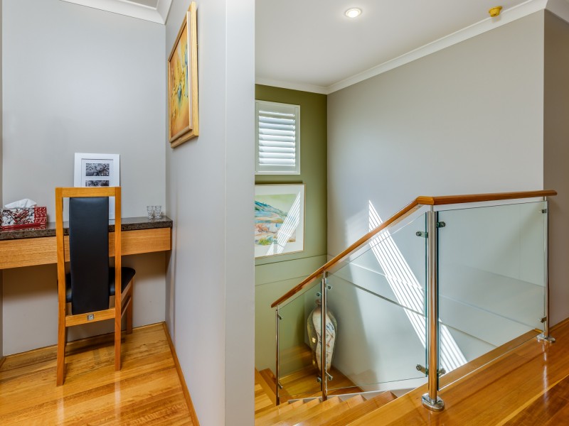 4 Samphire Street, Ascot WA 6104