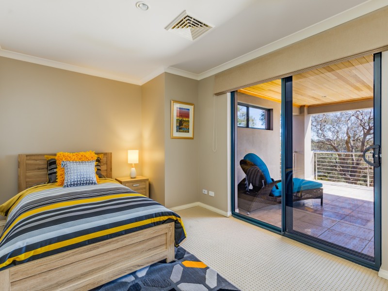 4 Samphire Street, Ascot WA 6104