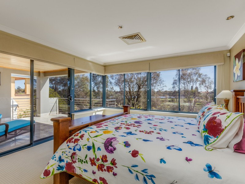 4 Samphire Street, Ascot WA 6104