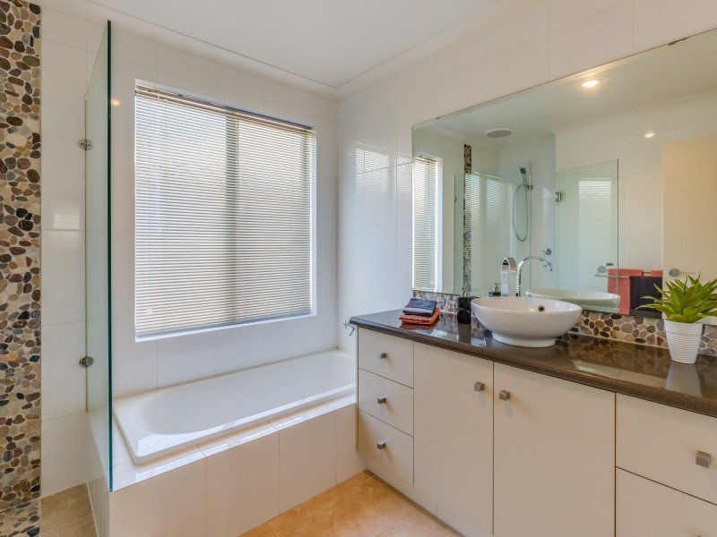 4 Samphire Street, Ascot WA 6104
