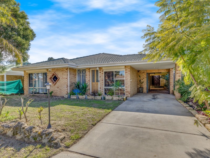 11 Chungking Grove, Stratton WA 6056