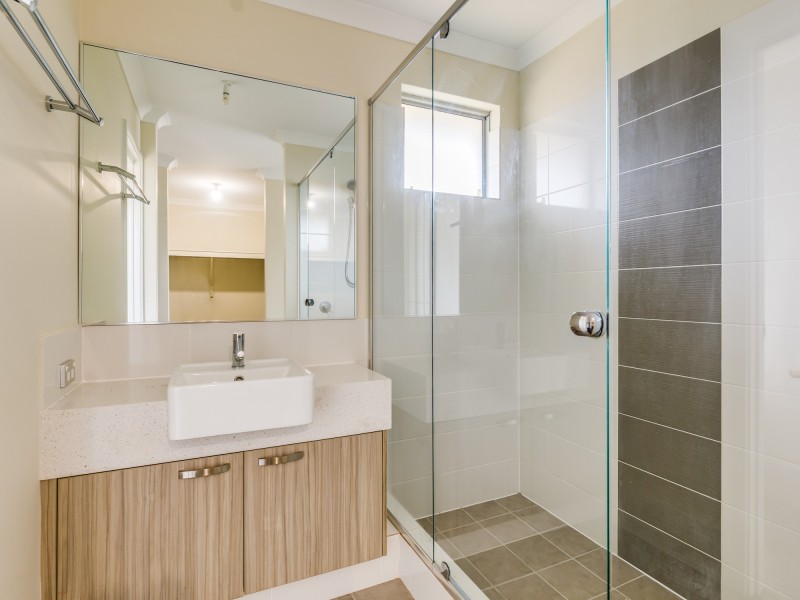 1 Leopold Road, Harrisdale WA 6112