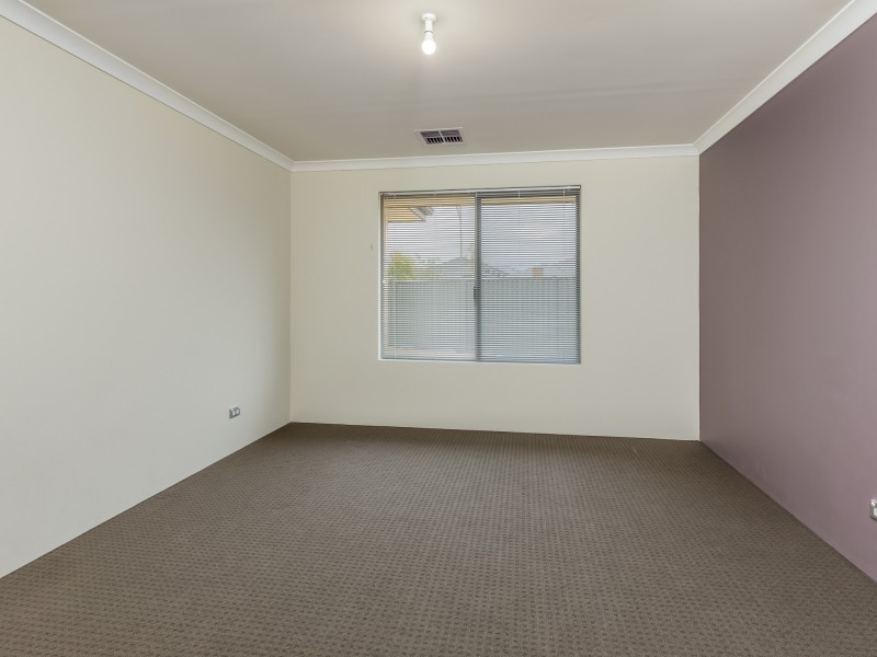 1 Leopold Road, Harrisdale WA 6112