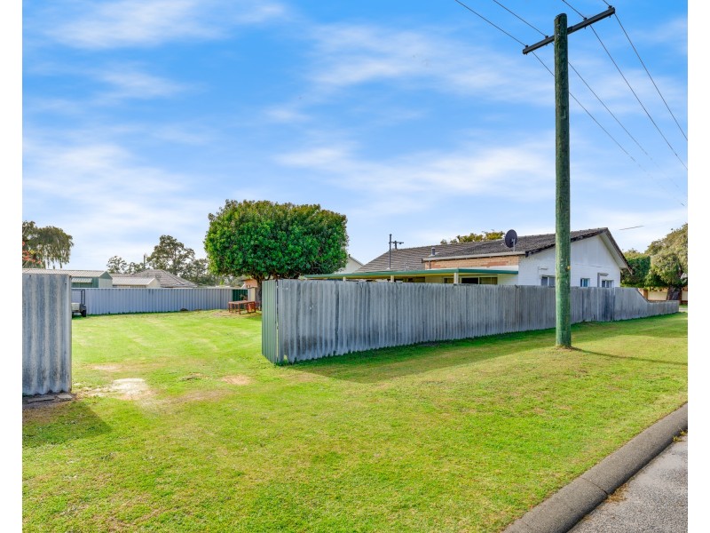 5 Pegus Street, Thornlie WA 6108