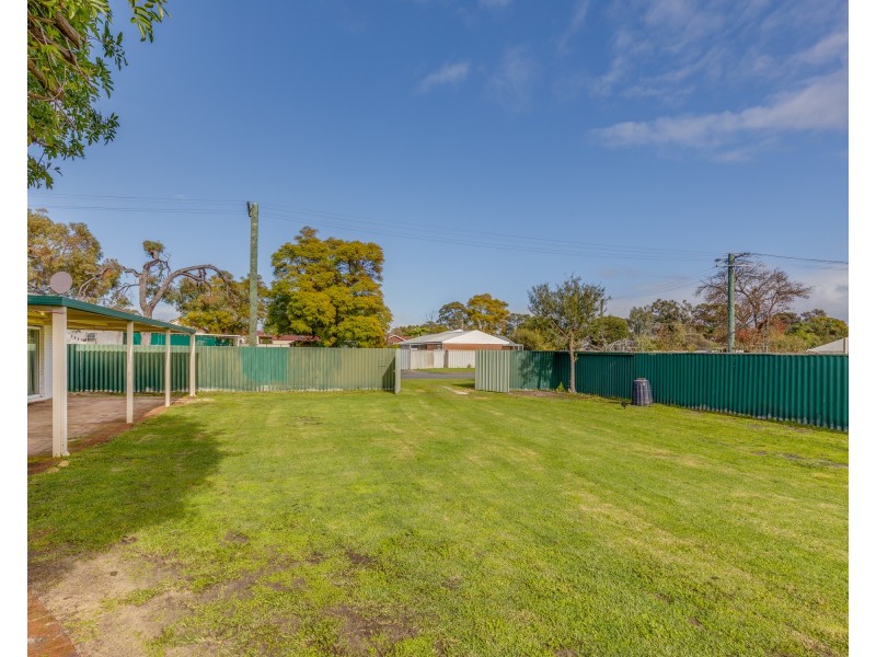 5 Pegus Street, Thornlie WA 6108