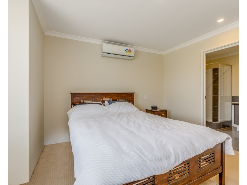 20 Litchfield Circle, Wandi WA 6167