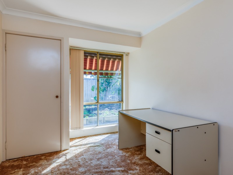 11 Shipbourne Way, Huntingdale WA 6110