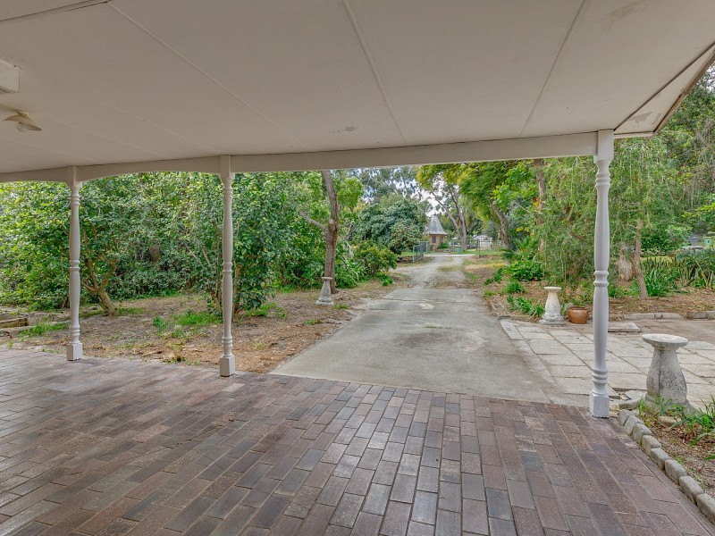 43 Connell Avenue, Martin WA 6110