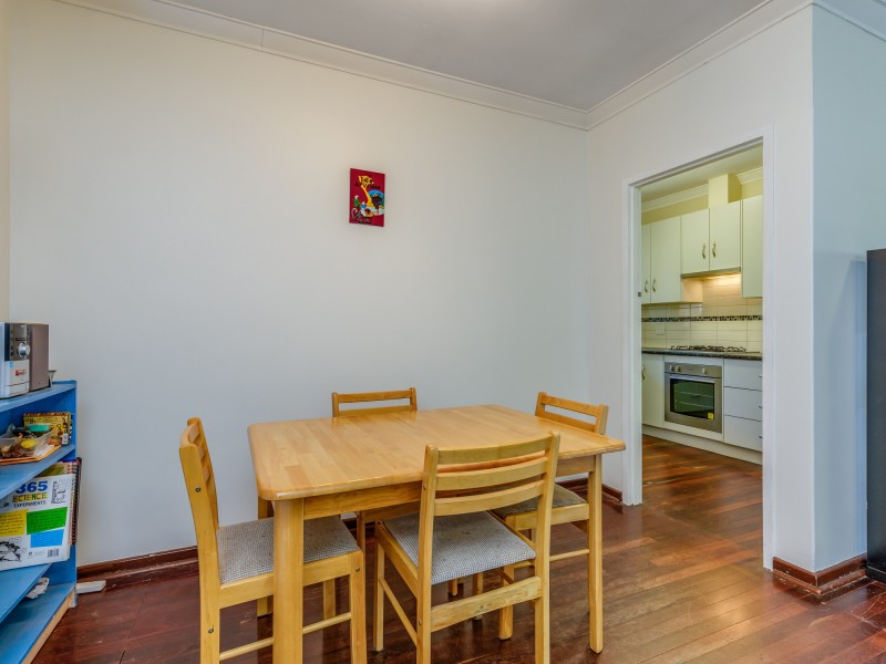 30B Devon Way, Lynwood WA 6147