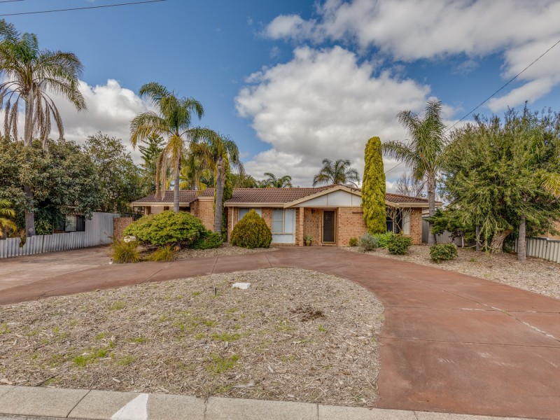 16 Florey Place, Huntingdale WA 6110