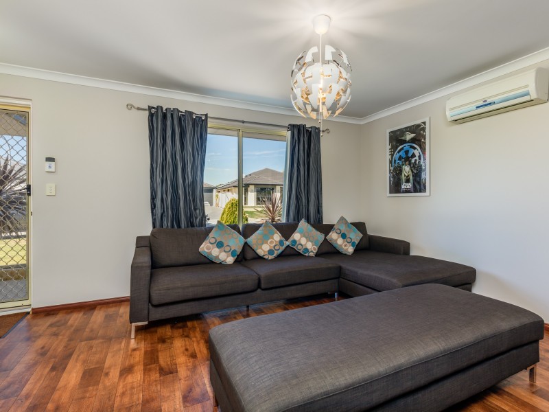 10 Cale Court, Maddington WA 6109