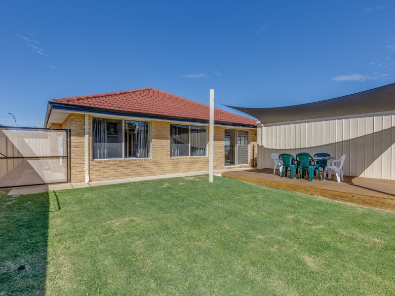 10 Cale Court, Maddington WA 6109