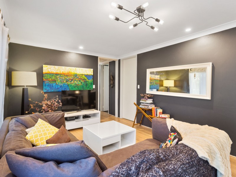 17 Huggins Road, Thornlie WA 6108