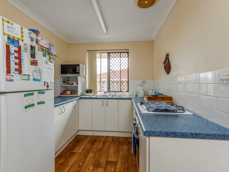 10 Ferris Green, Parmelia WA 6167