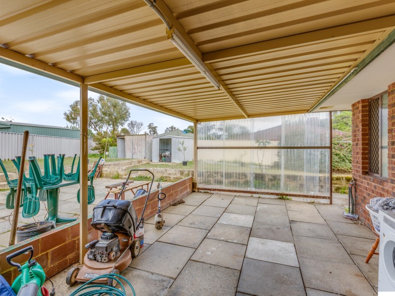 10 Ferris Green, Parmelia WA 6167