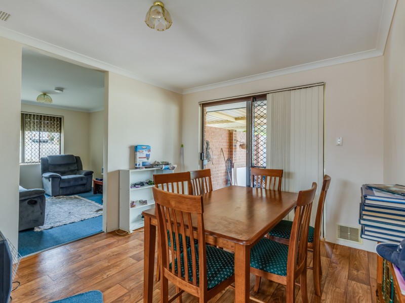 10 Ferris Green, Parmelia WA 6167