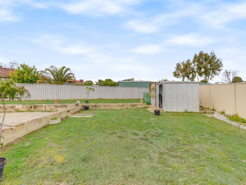 10 Ferris Green, Parmelia WA 6167