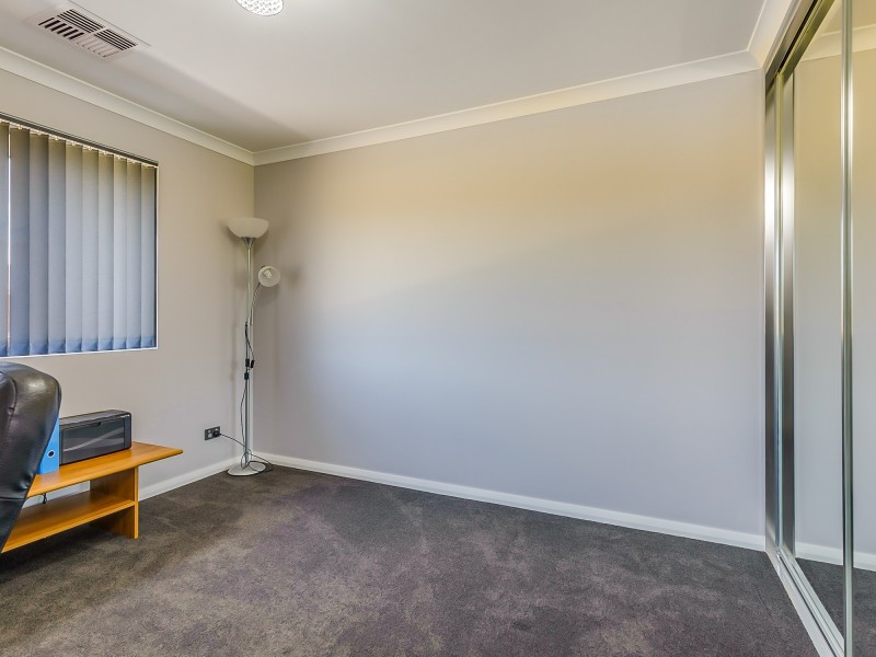 63 Rivose Crescent, Darling Downs WA 6122