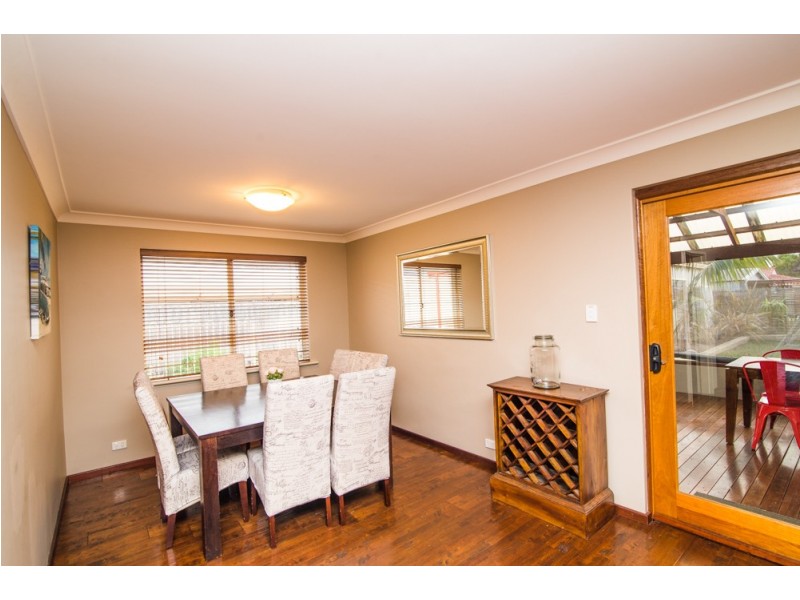 12 Hubbard Place, Safety Bay WA 6169