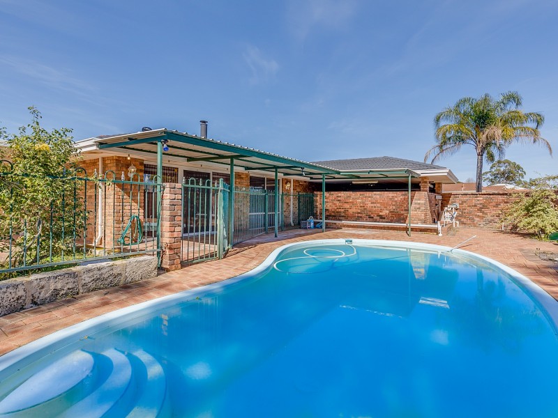 2 Conquest Court, Thornlie WA 6108