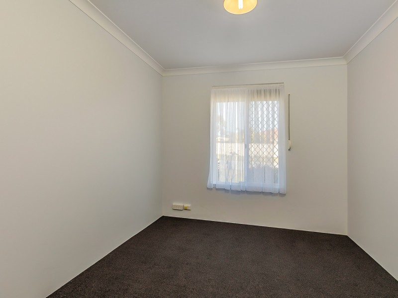 2 Conquest Court, Thornlie WA 6108