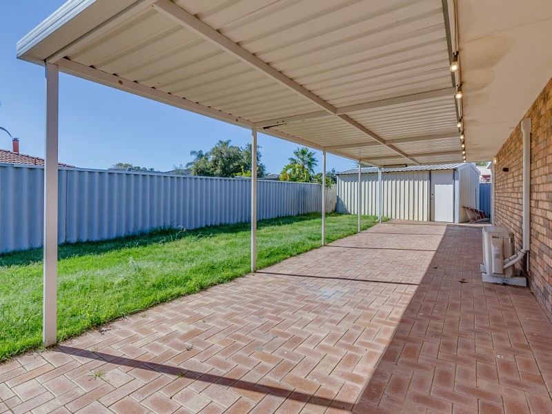 2 Conquest Court, Thornlie WA 6108