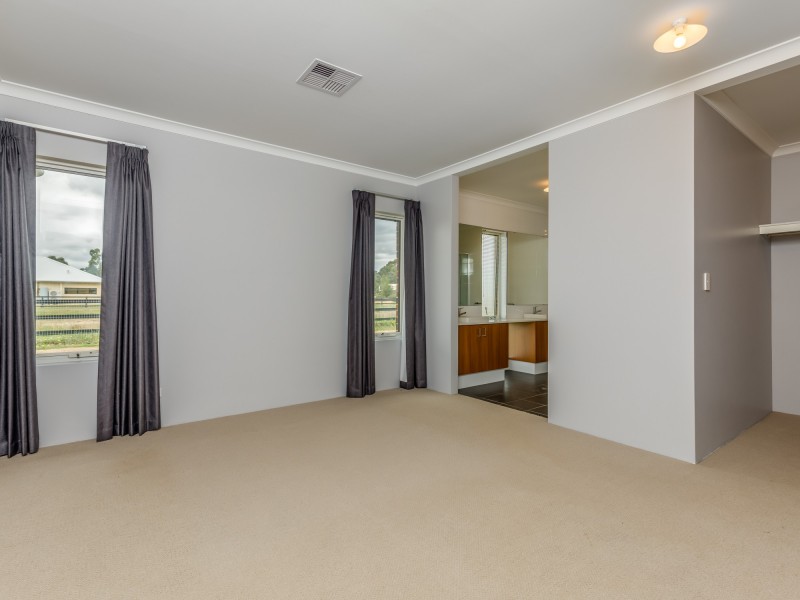 19 Todman Grove, Darling Downs WA 6122