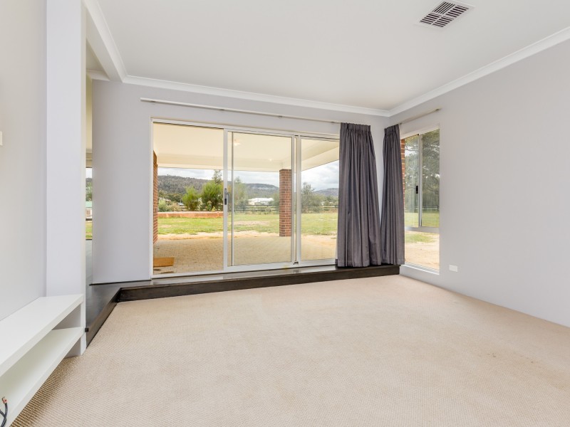 19 Todman Grove, Darling Downs WA 6122