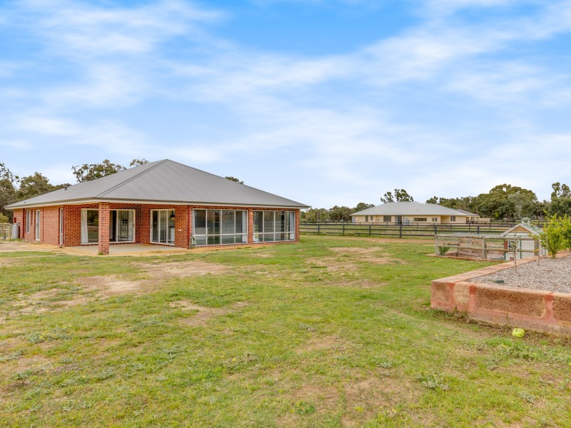 19 Todman Grove, Darling Downs WA 6122