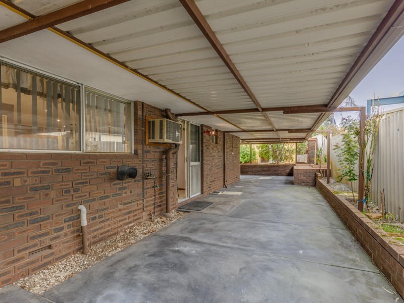 21 Partridge Way, Thornlie WA 6108