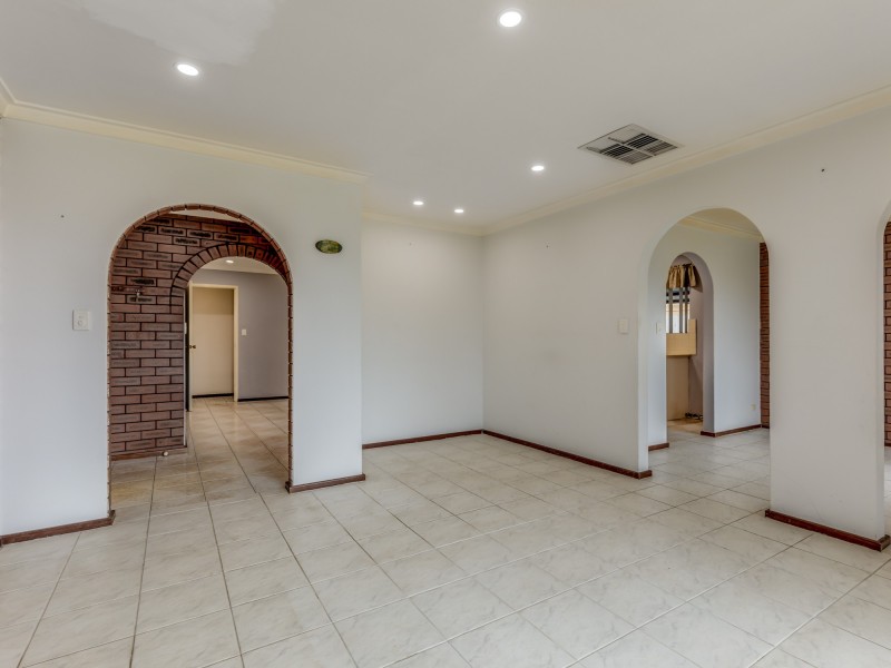 21 Partridge Way, Thornlie WA 6108