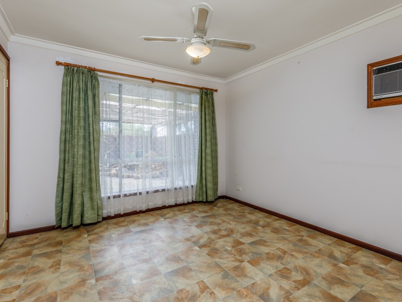 21 Partridge Way, Thornlie WA 6108