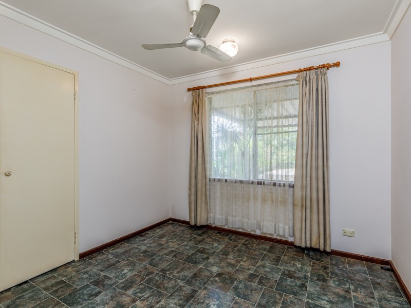 21 Partridge Way, Thornlie WA 6108