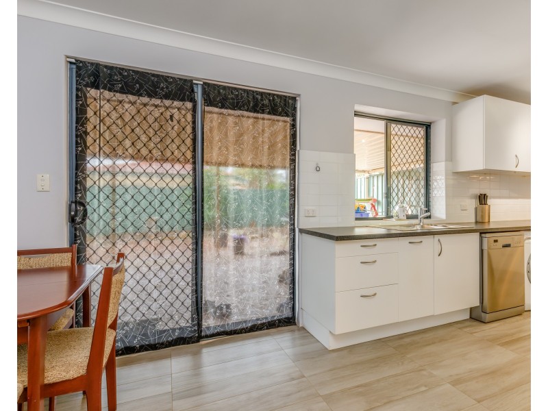 43 Huggins Road, Thornlie WA 6108