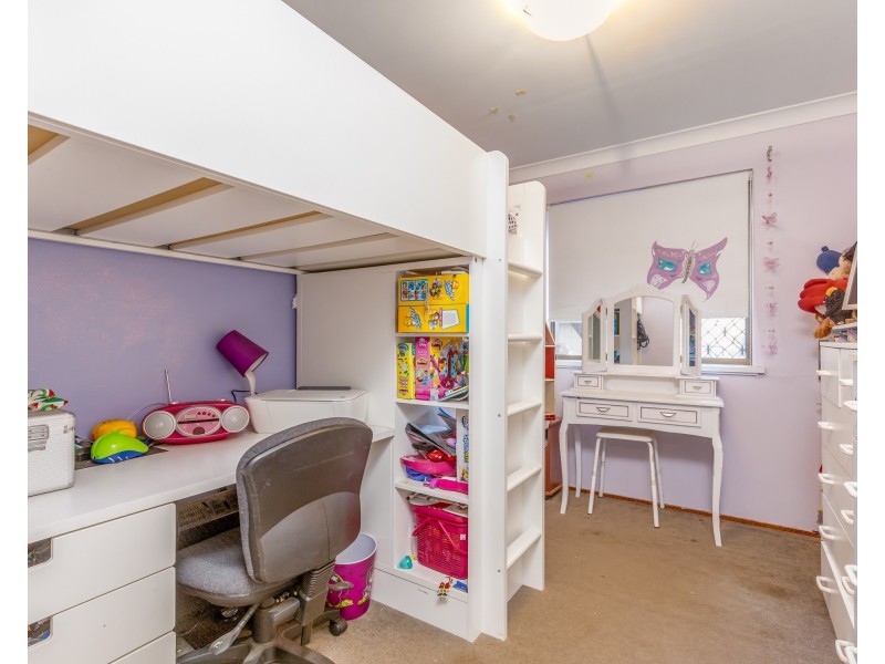 43 Huggins Road, Thornlie WA 6108