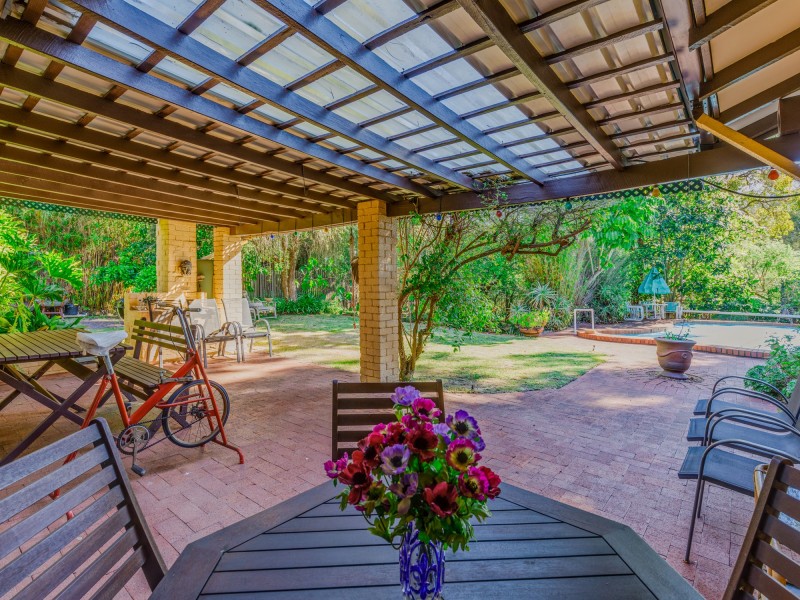 108 Mundaring Weir Road, Kalamunda WA 6076