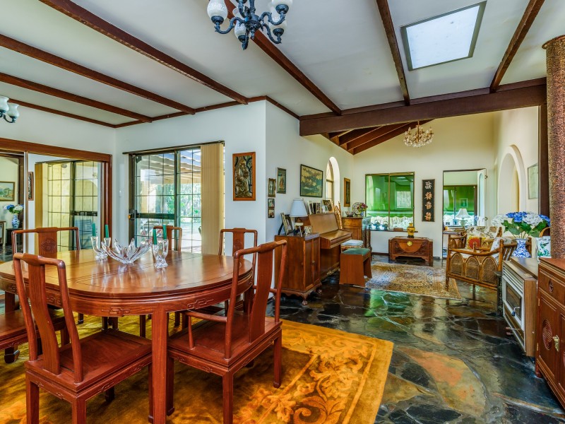 108 Mundaring Weir Road, Kalamunda WA 6076