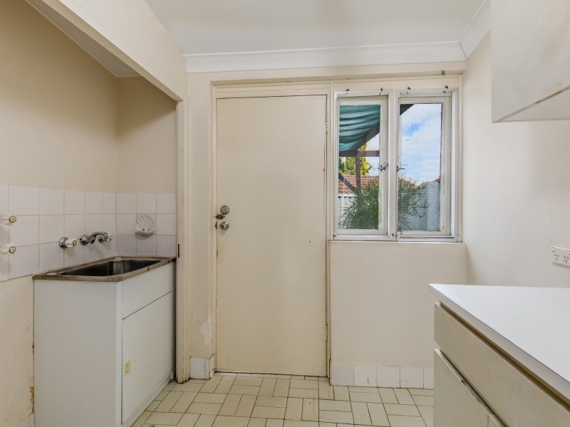 7/10-12 Golf View Street, Yokine WA 6060