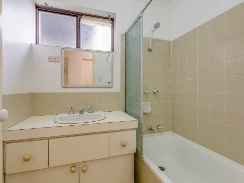 7/10-12 Golf View Street, Yokine WA 6060