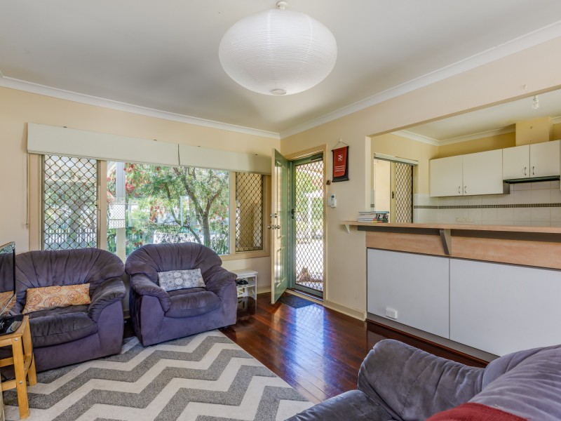 3B Oswald Street, Coolbellup WA 6163