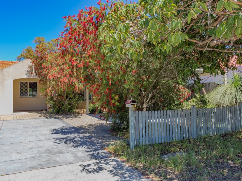 3B Oswald Street, Coolbellup WA 6163