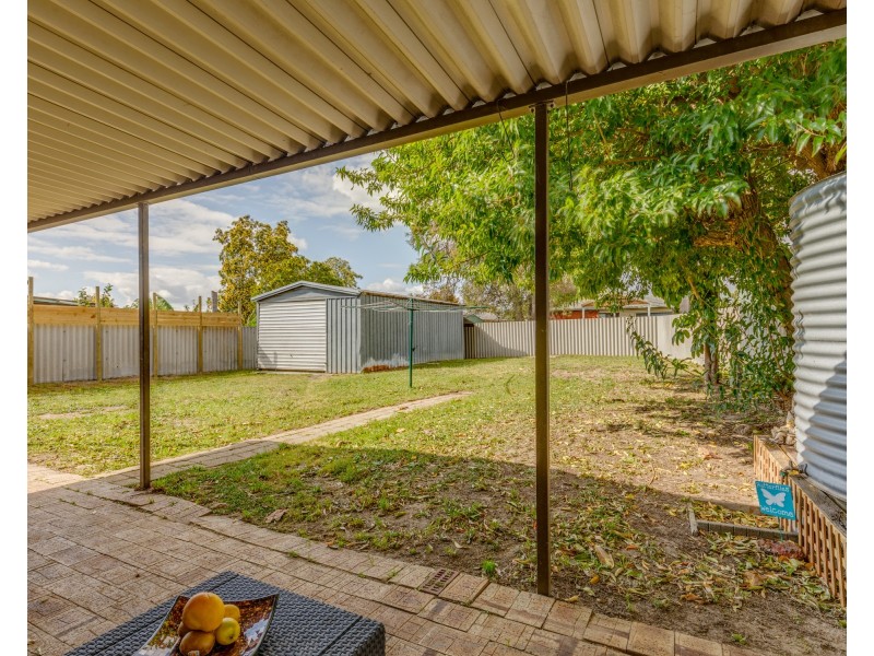 13 Baron Way, Gosnells WA 6110