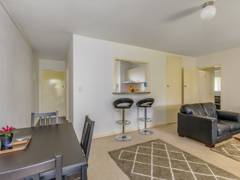 4/21 Fennager Way, Calista WA 6167