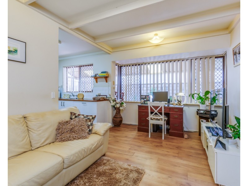 12B Limbee Glade, Huntingdale WA 6110