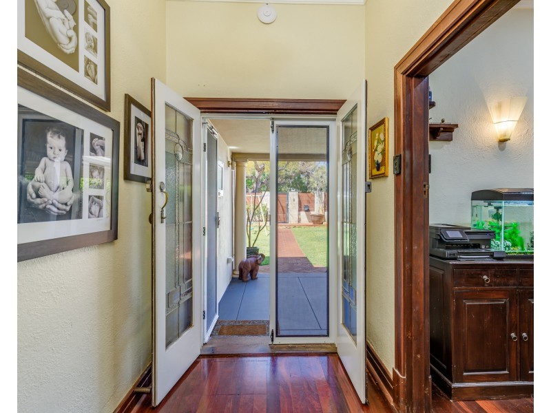 63 Simper Street, Wembley WA 6014