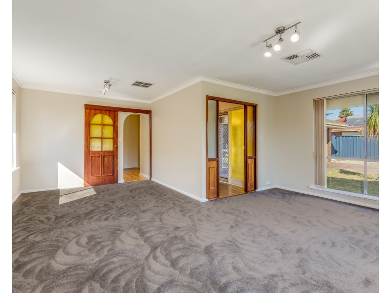 214 Ferndale Crescent, Ferndale WA 6148