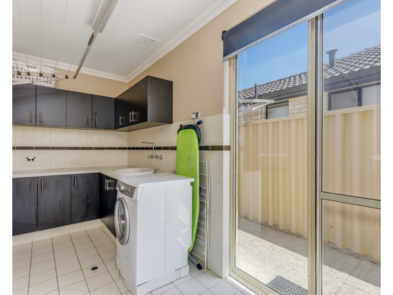 85 Gibbs Road, Atwell WA 6164