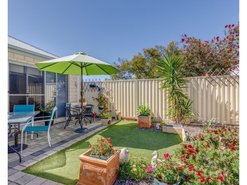 19/4 Jacana Parade, Ballajura WA 6066