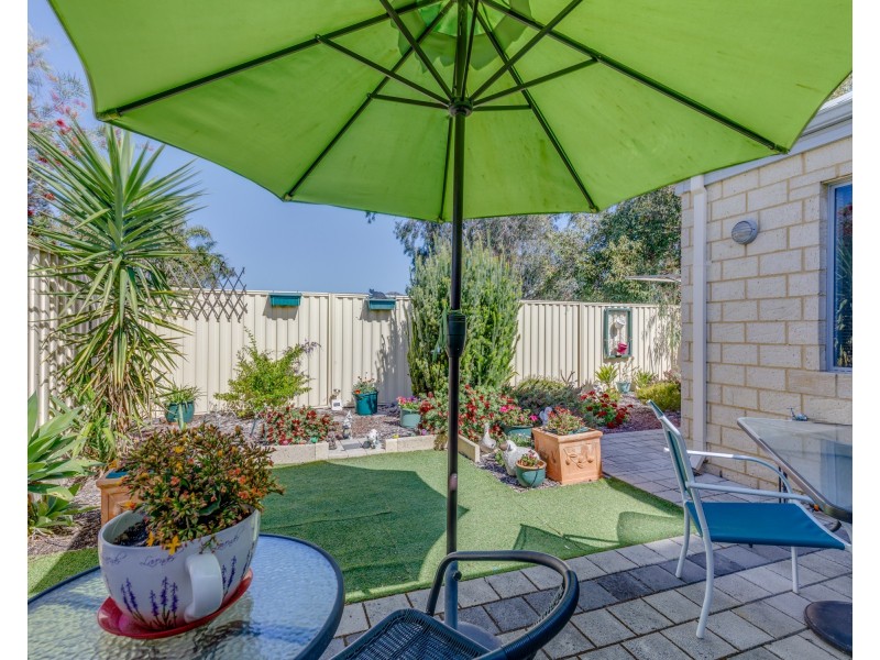 19/4 Jacana Parade, Ballajura WA 6066