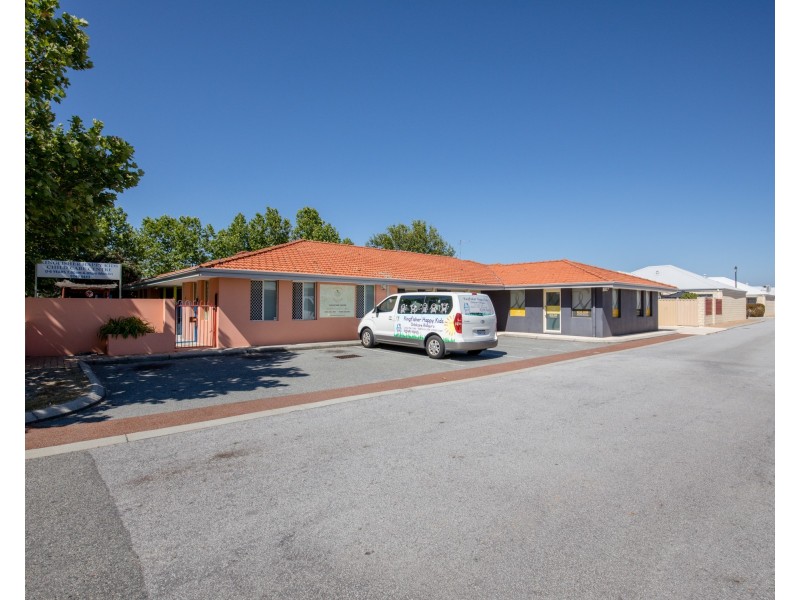 19/4 Jacana Parade, Ballajura WA 6066